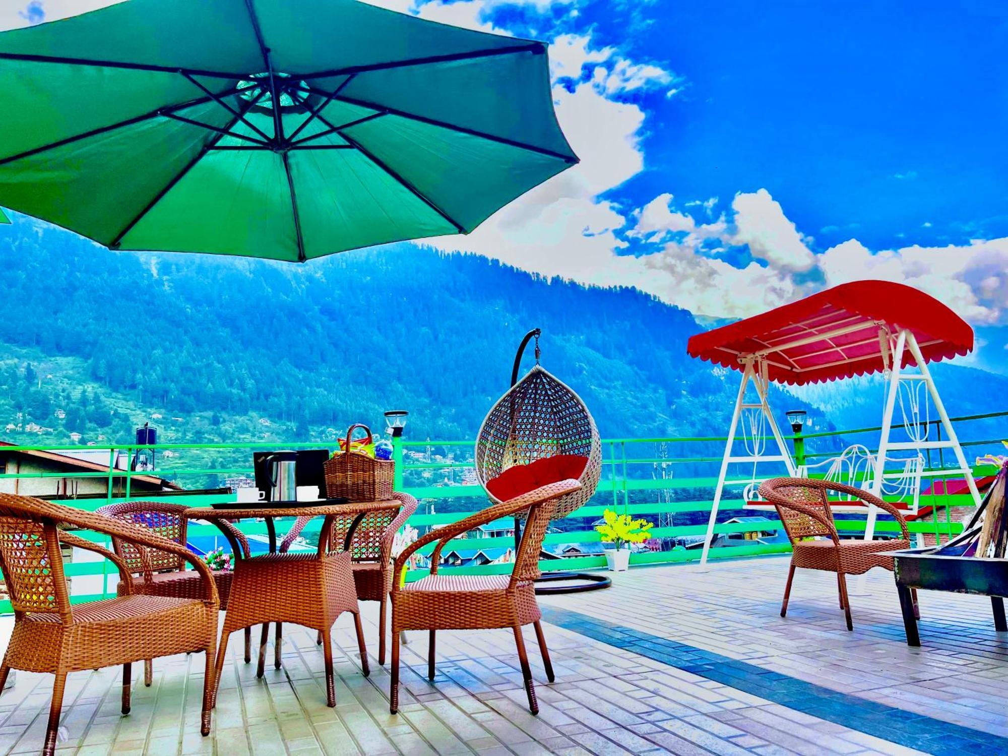 Vista Resort, Manali - ! Near Mall Road !! Hot & Cold Ac Rooms !! Best Selling !! Big Parking !! Luxury Collection !! Open Terrace !! Lift !! Playing Zone !! Property Of The Year ! Экстерьер фото