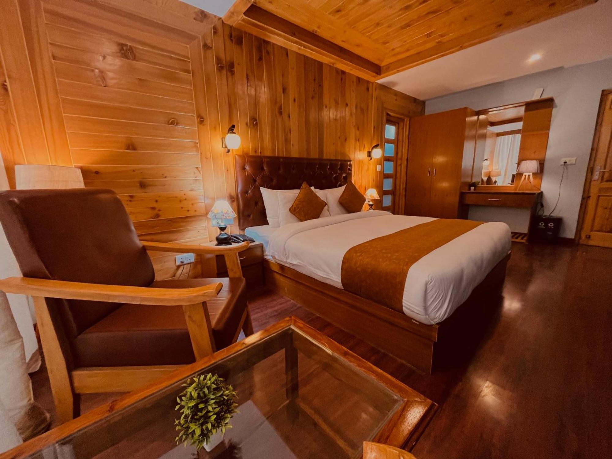 Vista Resort, Manali - ! Near Mall Road !! Hot & Cold Ac Rooms !! Best Selling !! Big Parking !! Luxury Collection !! Open Terrace !! Lift !! Playing Zone !! Property Of The Year ! Экстерьер фото